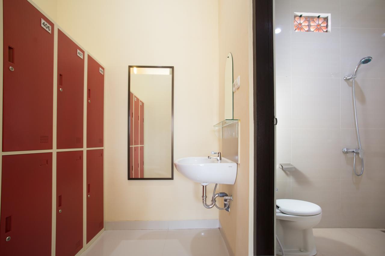 V Canggu Dormitory Kültér fotó