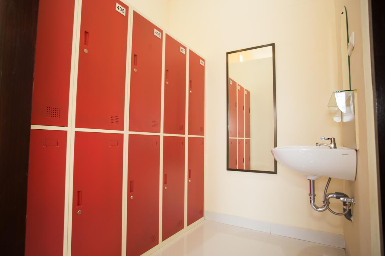 V Canggu Dormitory Kültér fotó